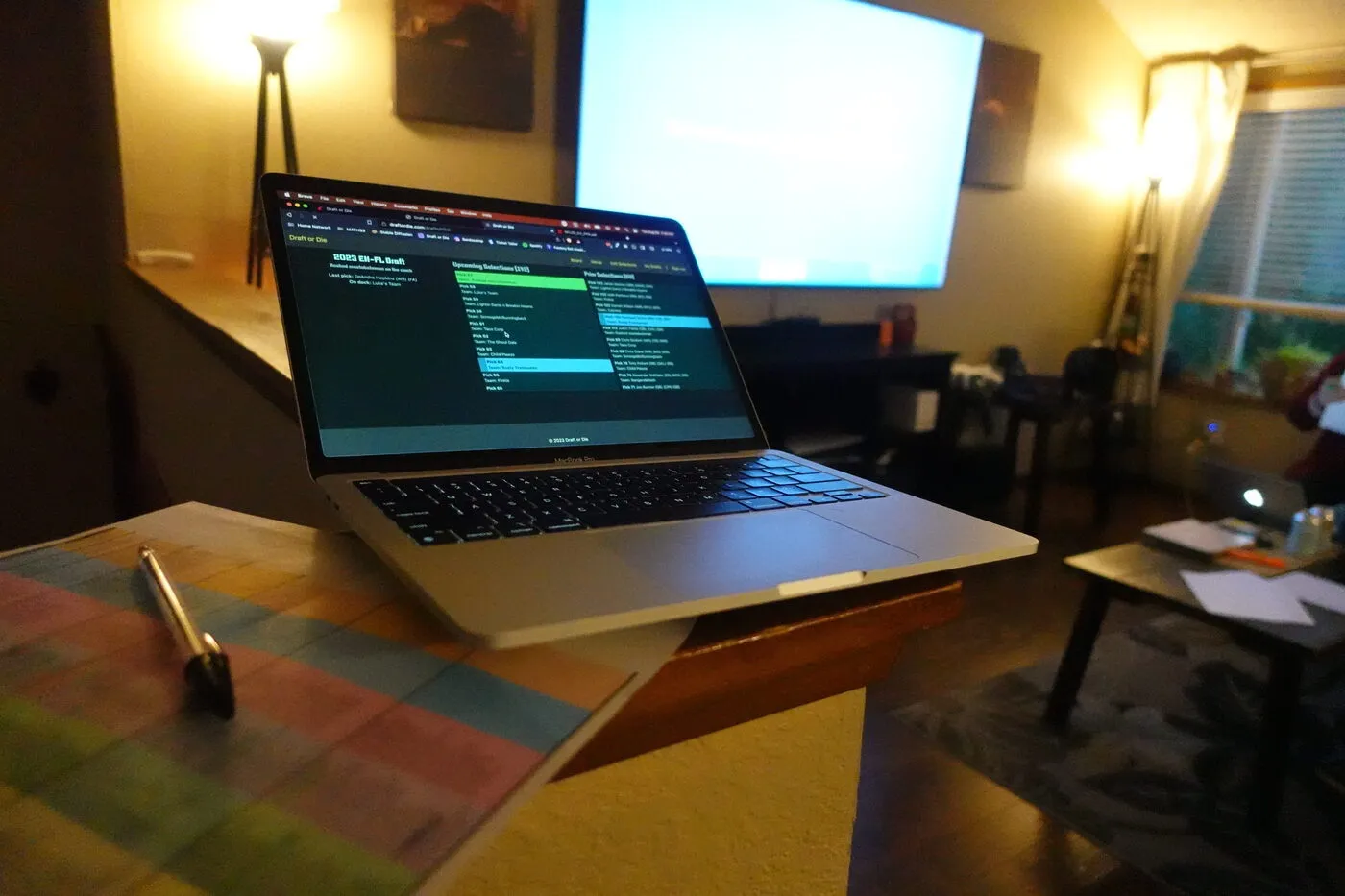 Dashboard with cheatsheet